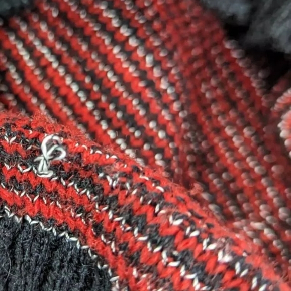 Retro Cacharel Knit Sweater, 90's Geometric Coogi Style Pattern Knit Sweater - Picture 10 of 11